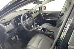 met. musta Toyota RAV4 2022 kuva 3.