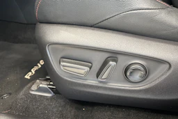 Sininen Toyota RAV4 2022 kuva 20.
