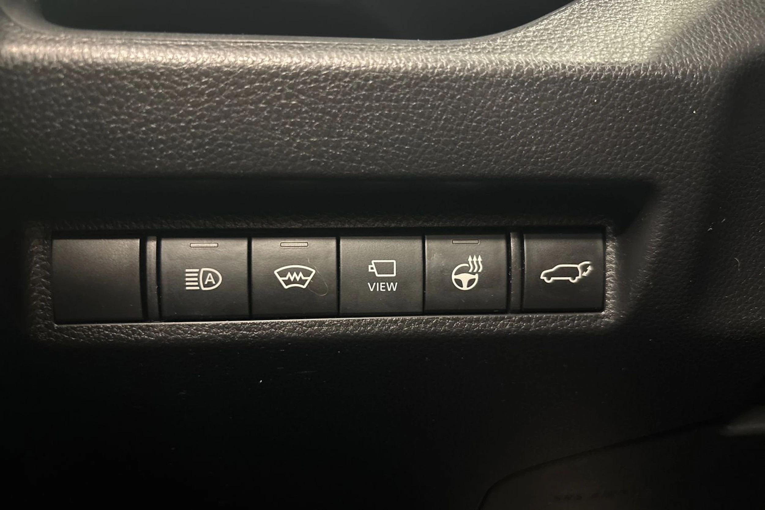 Sininen Toyota RAV4 2022 kuva 25.