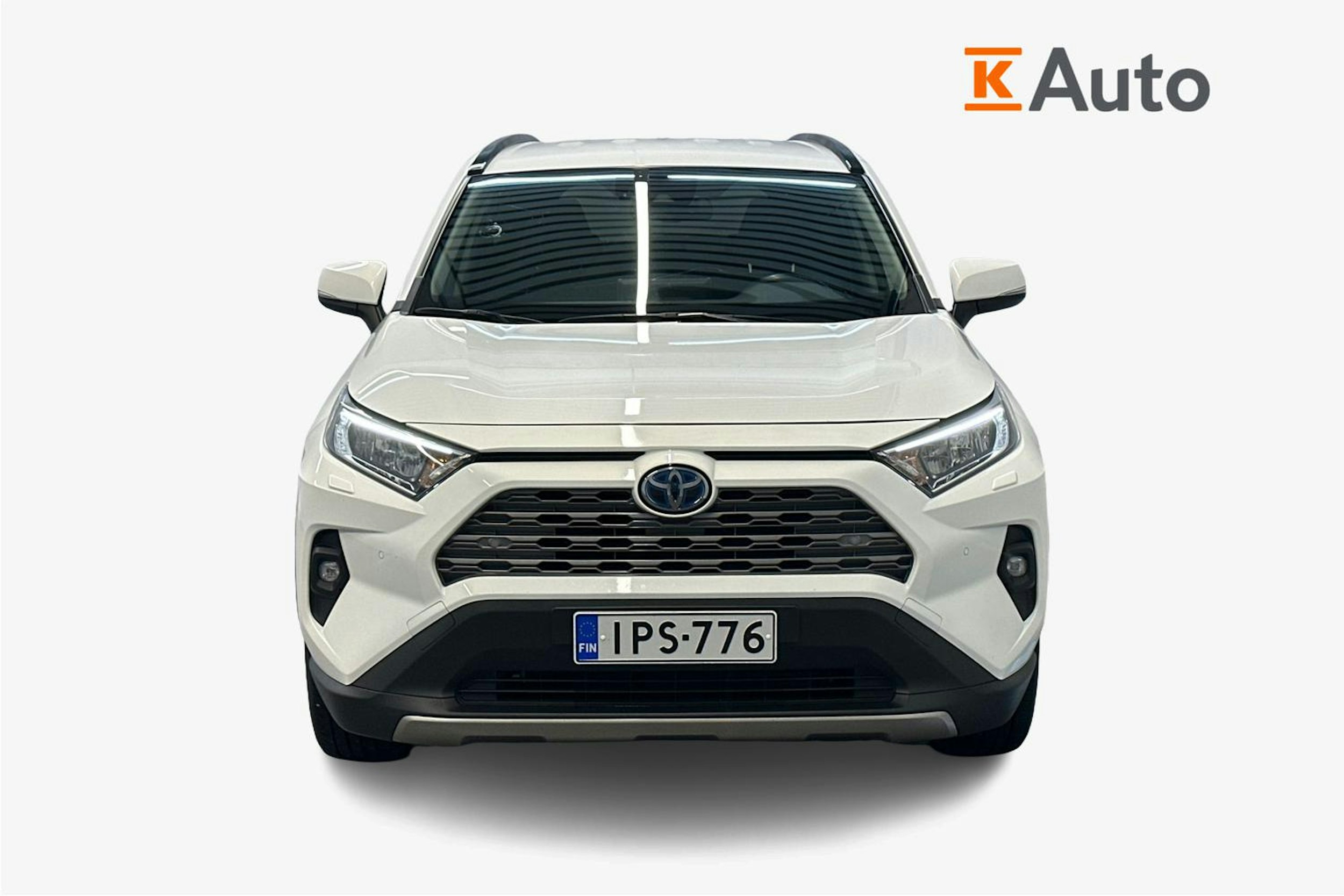 valkoinen Toyota RAV4 2022 kuva 5.