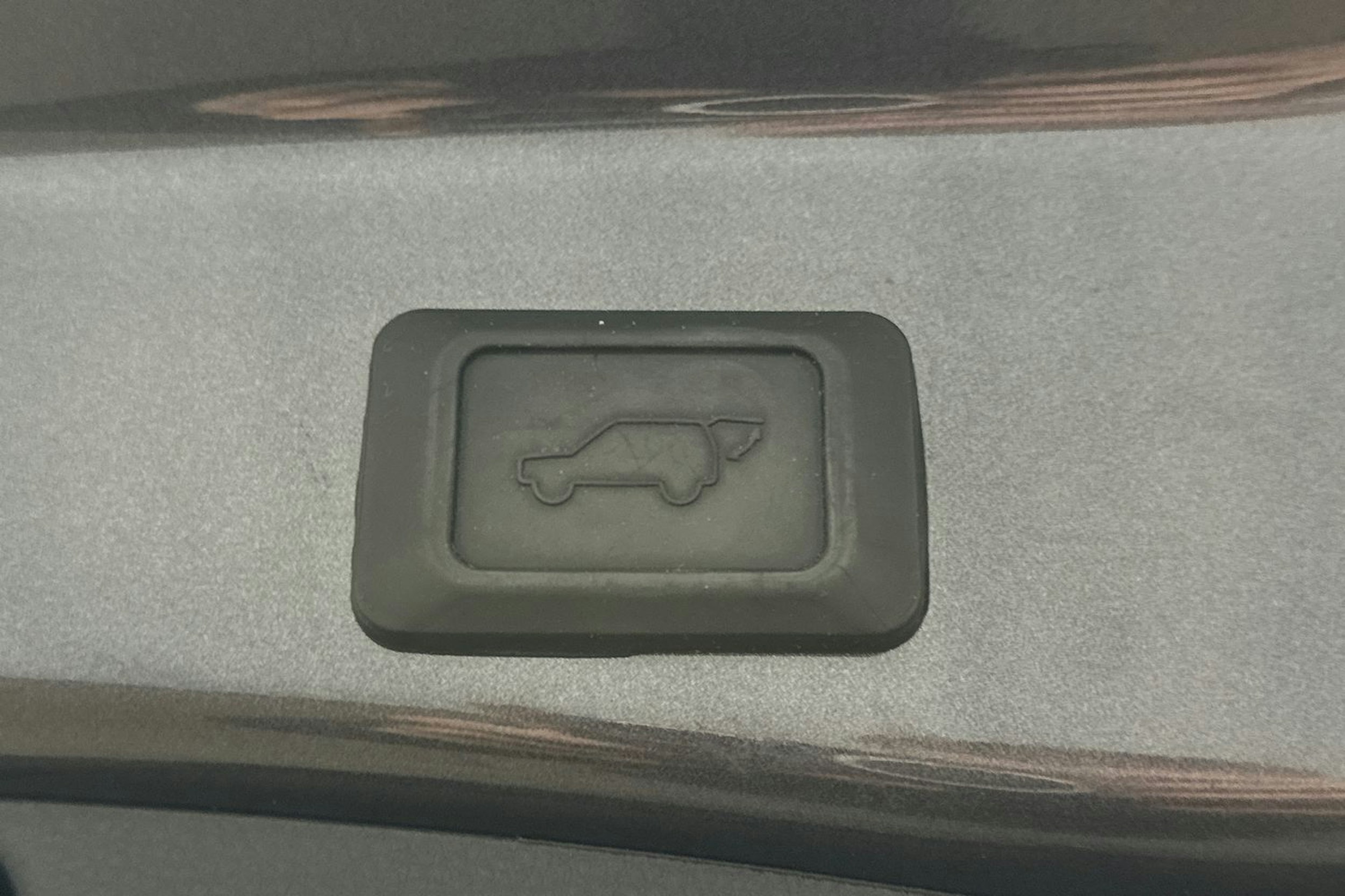 harmaa Toyota RAV4 2022 kuva 15.