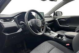 harmaa Toyota RAV4 2022 kuva 3.