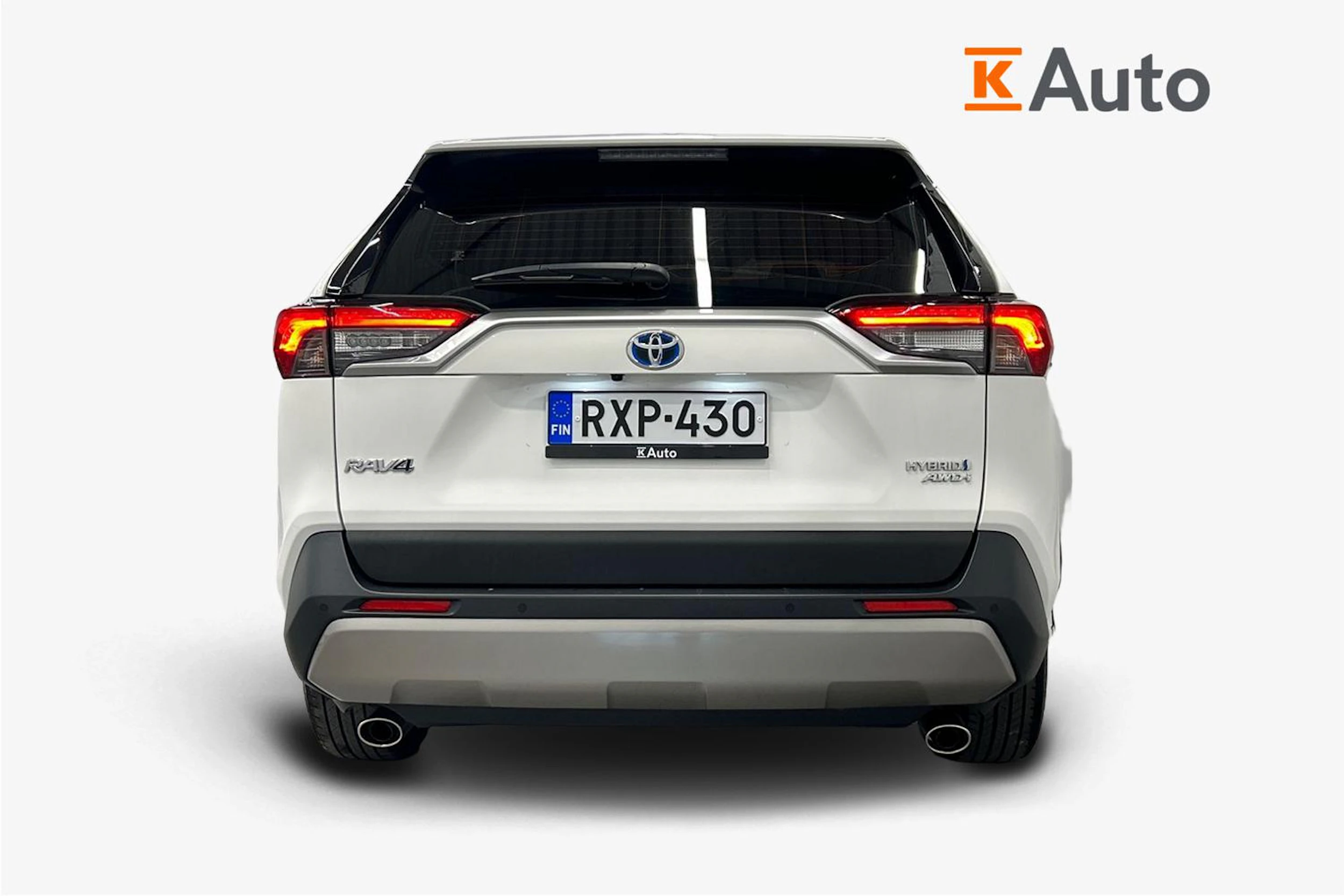 valkoinen Toyota RAV4 2022 kuva 4.