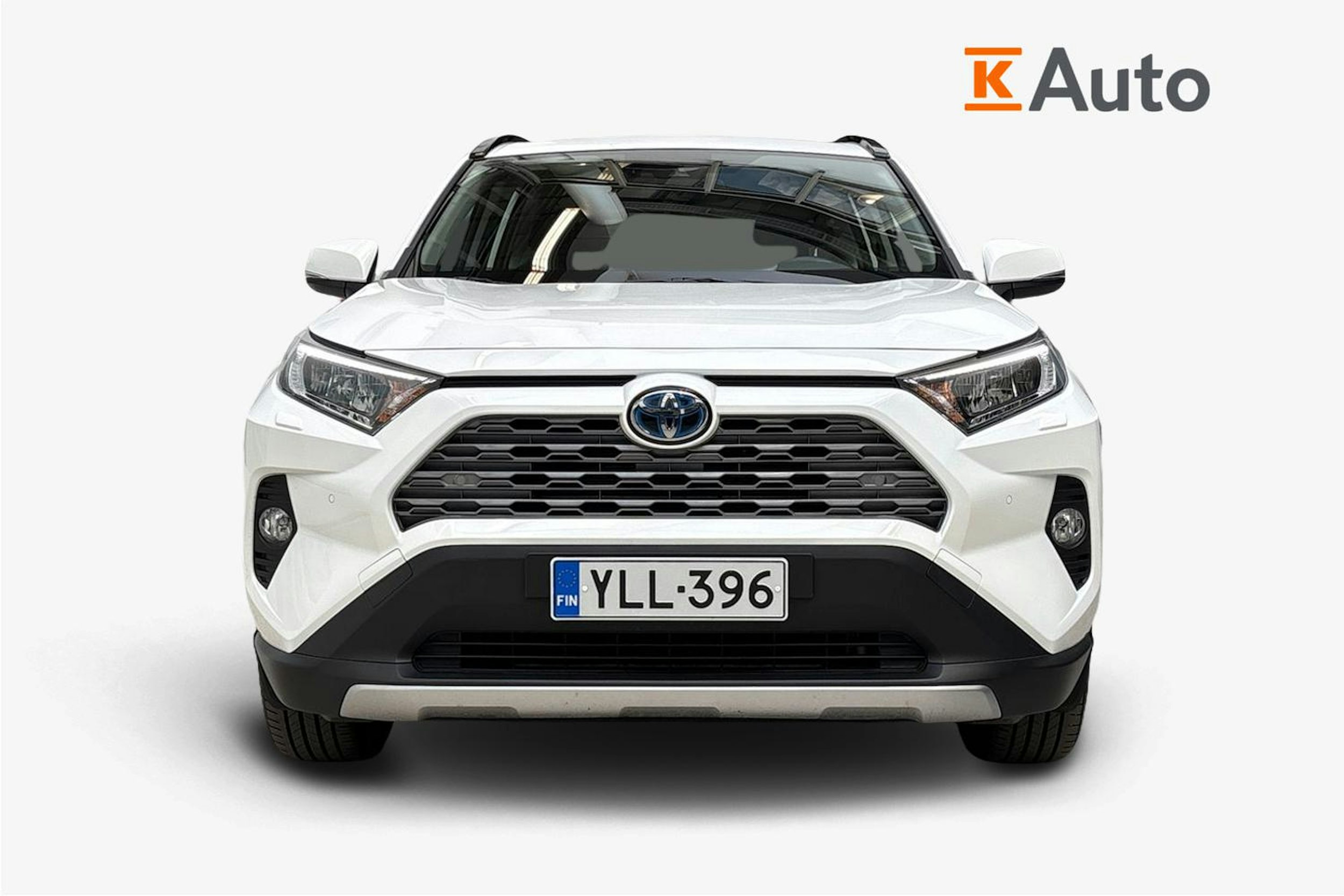 valkoinen Toyota RAV4 2022 kuva 5.