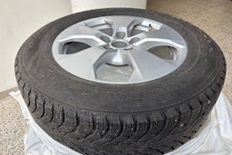 valkoinen Toyota RAV4 2022 kuva 16.