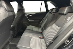 musta Toyota RAV4 2022 kuva 10.