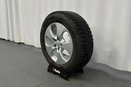 harmaa Toyota RAV4 2023 kuva 13.