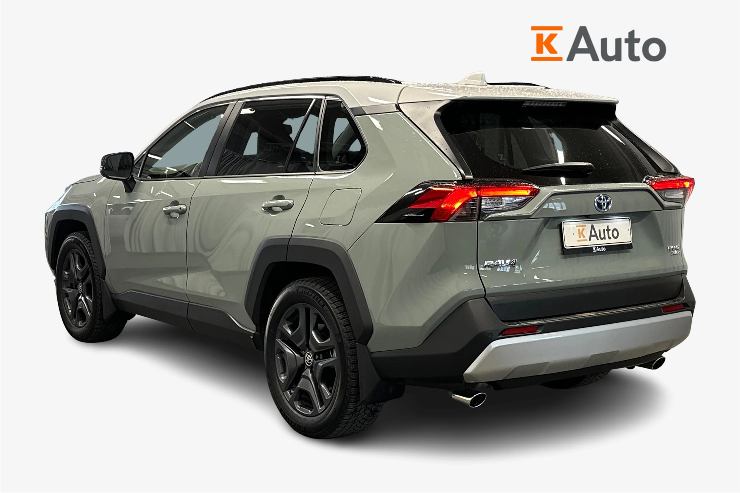 harmaa Toyota RAV4 2023 kuva 2.