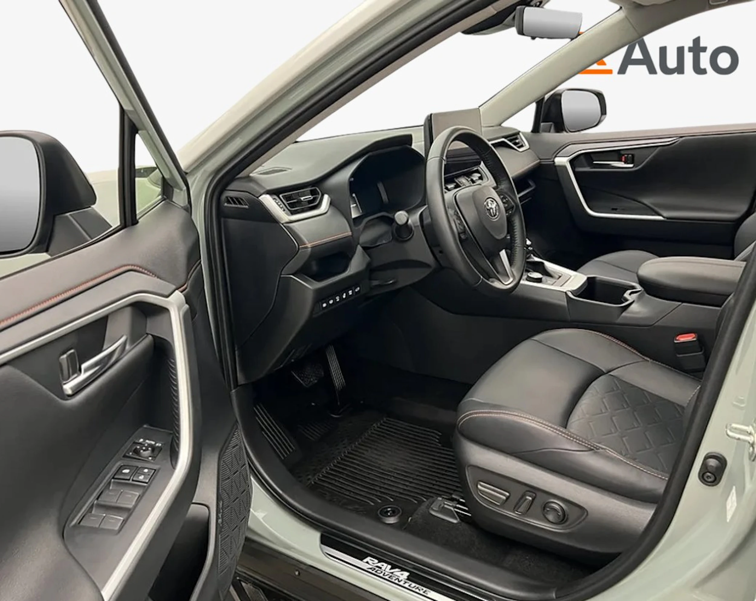 vihreä Toyota RAV4 2023 kuva 5.