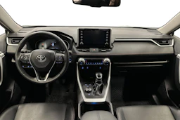 vihreä Toyota RAV4 2023 kuva 7.