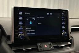 vihreä Toyota RAV4 2023 kuva 16.