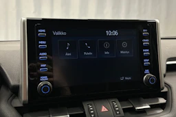 vihreä Toyota RAV4 2023 kuva 17.