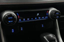 vihreä Toyota RAV4 2023 kuva 20.