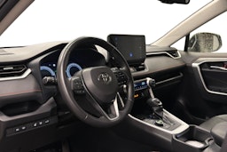 vihreä Toyota RAV4 2023 kuva 3.