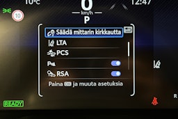 vihreä Toyota RAV4 2023 kuva 23.