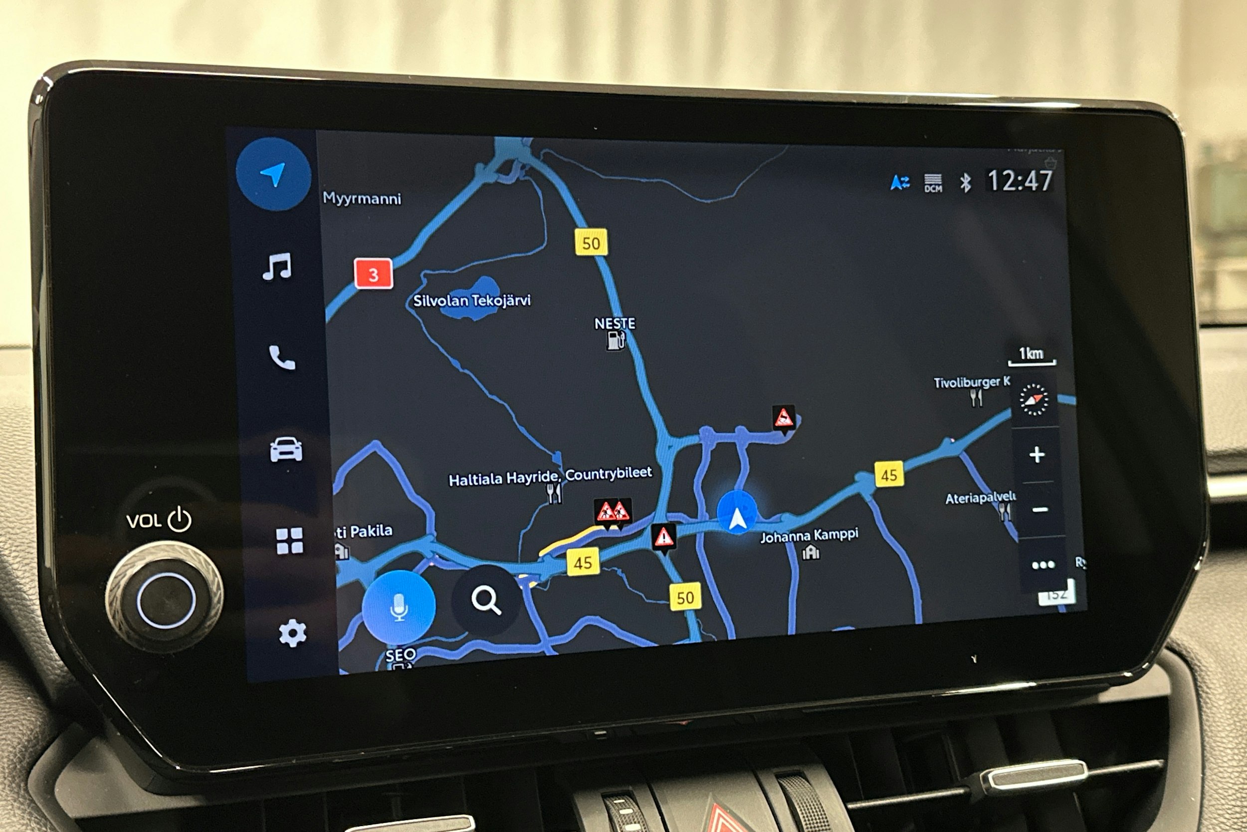 vihreä Toyota RAV4 2023 kuva 24.