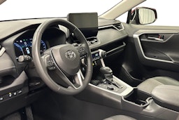 punainen Toyota RAV4 2023 kuva 6.