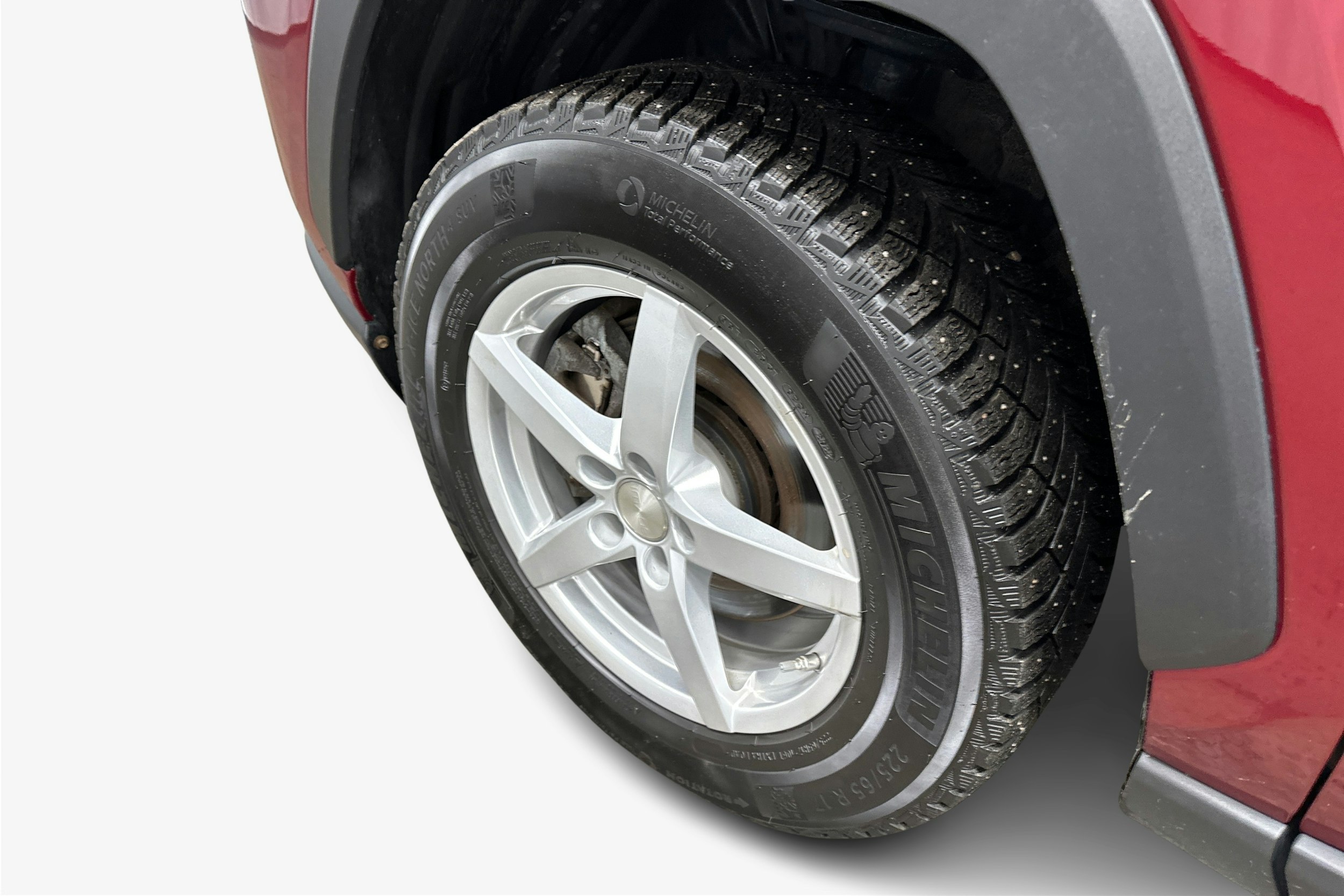 punainen Toyota RAV4 2023 kuva 9.