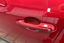 punainen Toyota RAV4 2023 kuva 25.