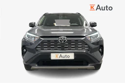 harmaa Toyota RAV4 2023 kuva 5.