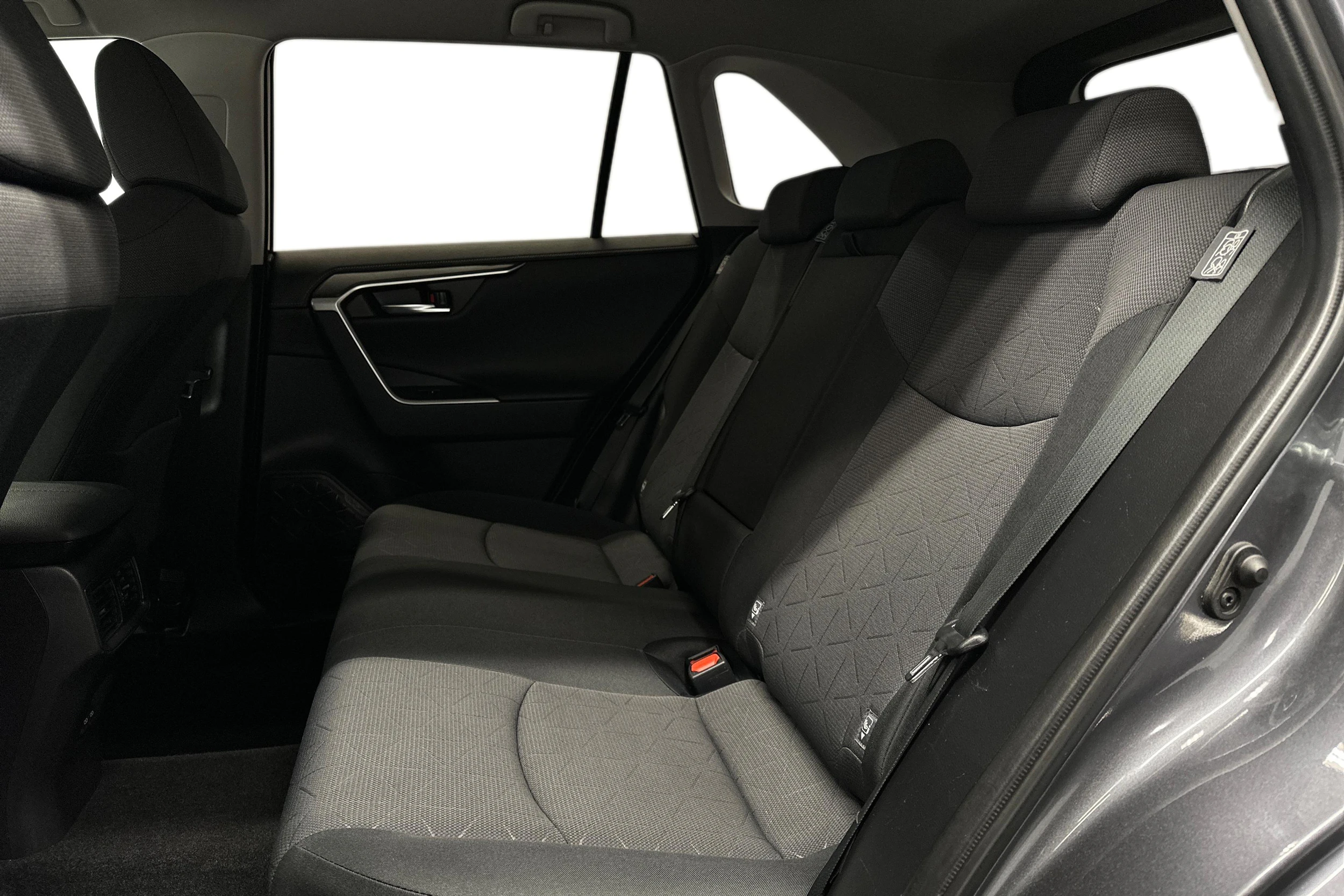 harmaa Toyota RAV4 2023 kuva 11.