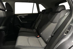 harmaa Toyota RAV4 2023 kuva 11.