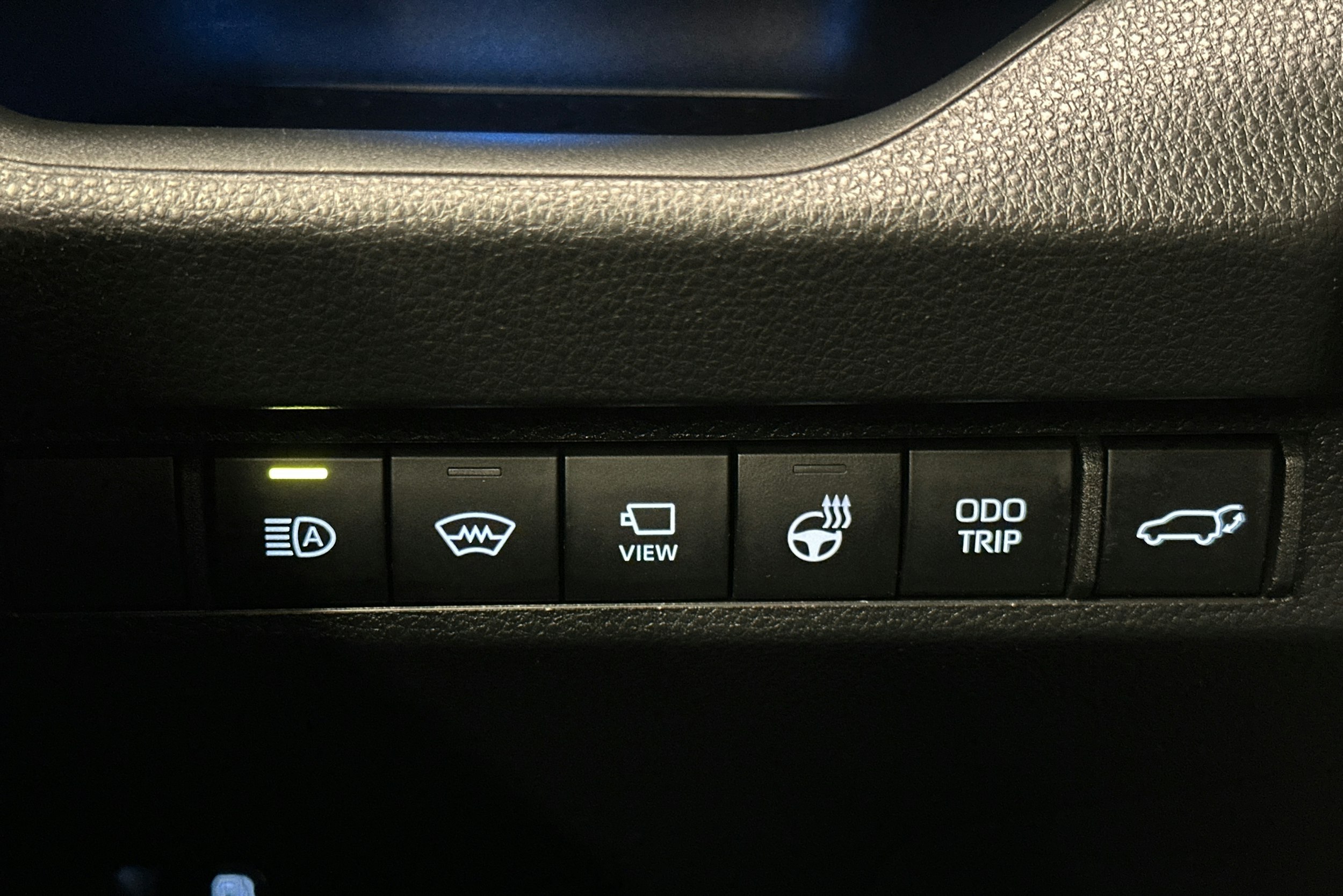 hopea Toyota RAV4 2023 kuva 25.