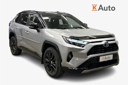 harmaa Toyota RAV4 2023 kuva 1.