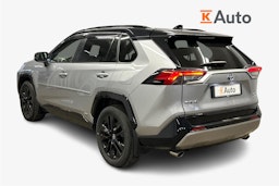 harmaa Toyota RAV4 2023 kuva 2.