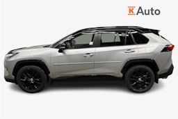 harmaa Toyota RAV4 2023 kuva 5.