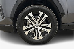 harmaa Toyota RAV4 2023 kuva 11.