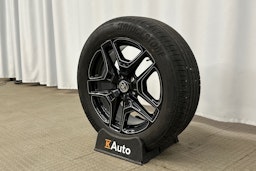 harmaa Toyota RAV4 2023 kuva 13.