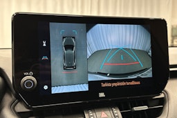 harmaa Toyota RAV4 2023 kuva 28.