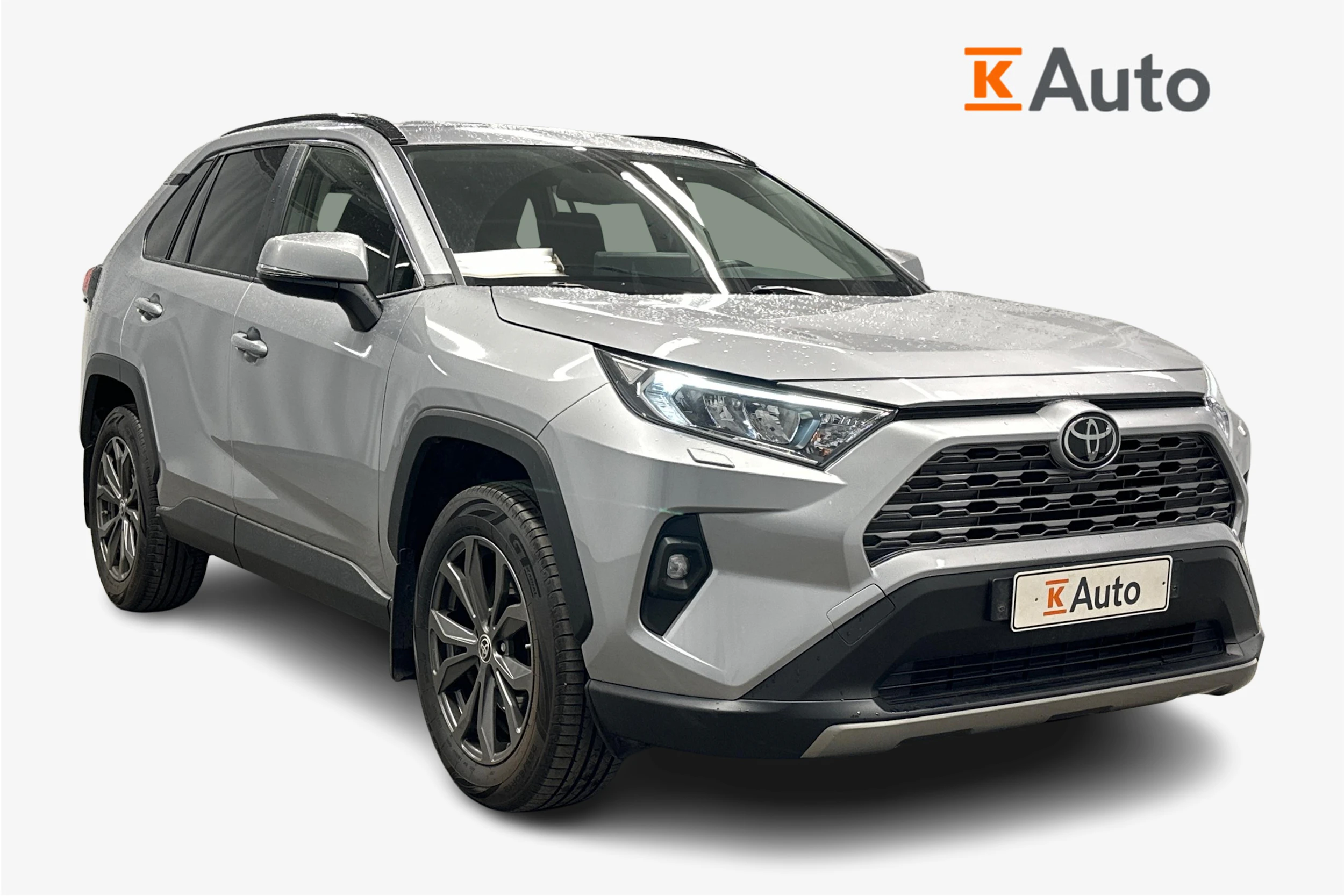 harmaa Toyota RAV4 2024 kuva 1.