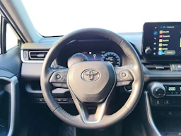met. harmaa Toyota RAV4 2024 kuva 7.
