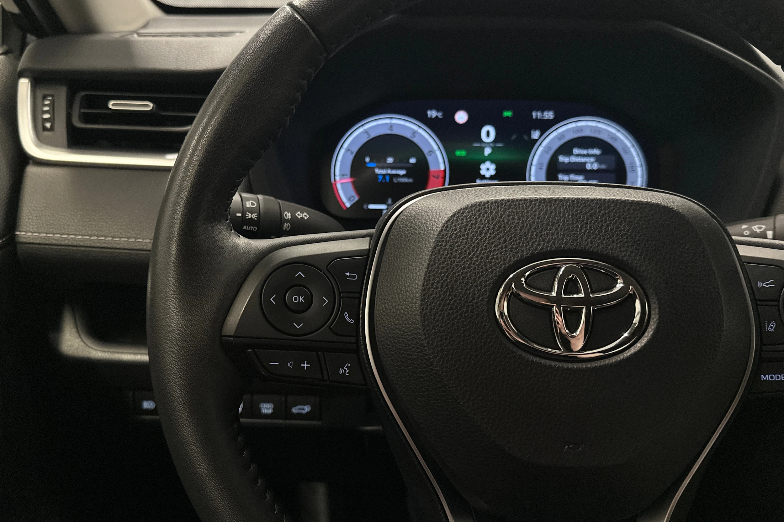 Toyota RAV4 2024 kuva 11.