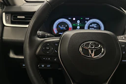 Toyota RAV4 2024 kuva 11.