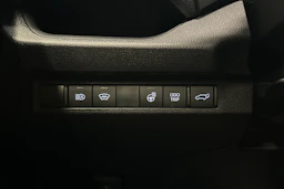 Toyota RAV4 2024 kuva 14.