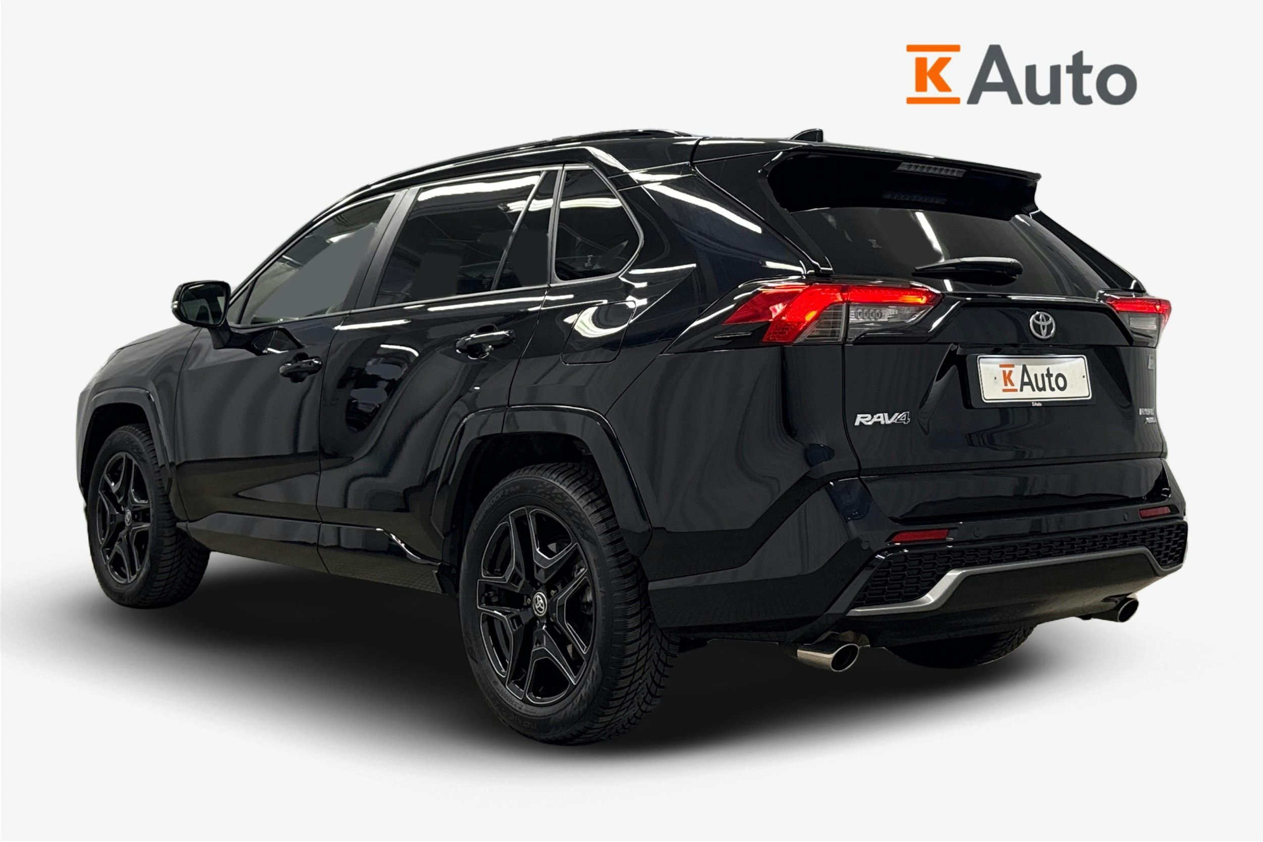 musta Toyota RAV4 2024 kuva 2.