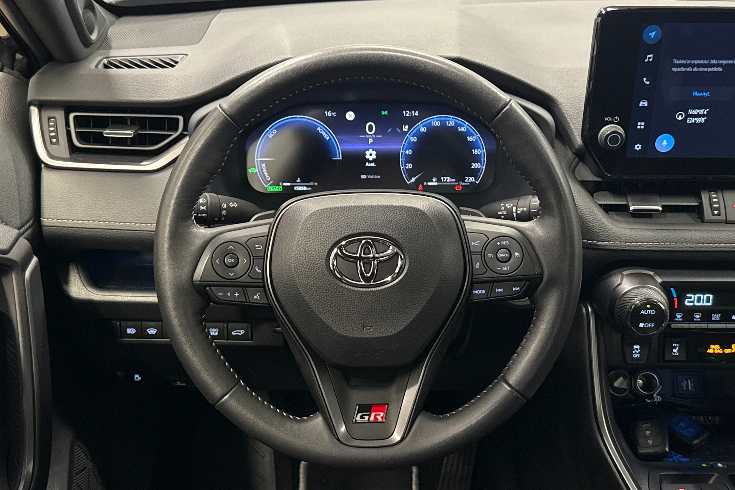 musta Toyota RAV4 2024 kuva 14.