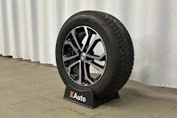 harmaa Toyota RAV4 2024 kuva 13.