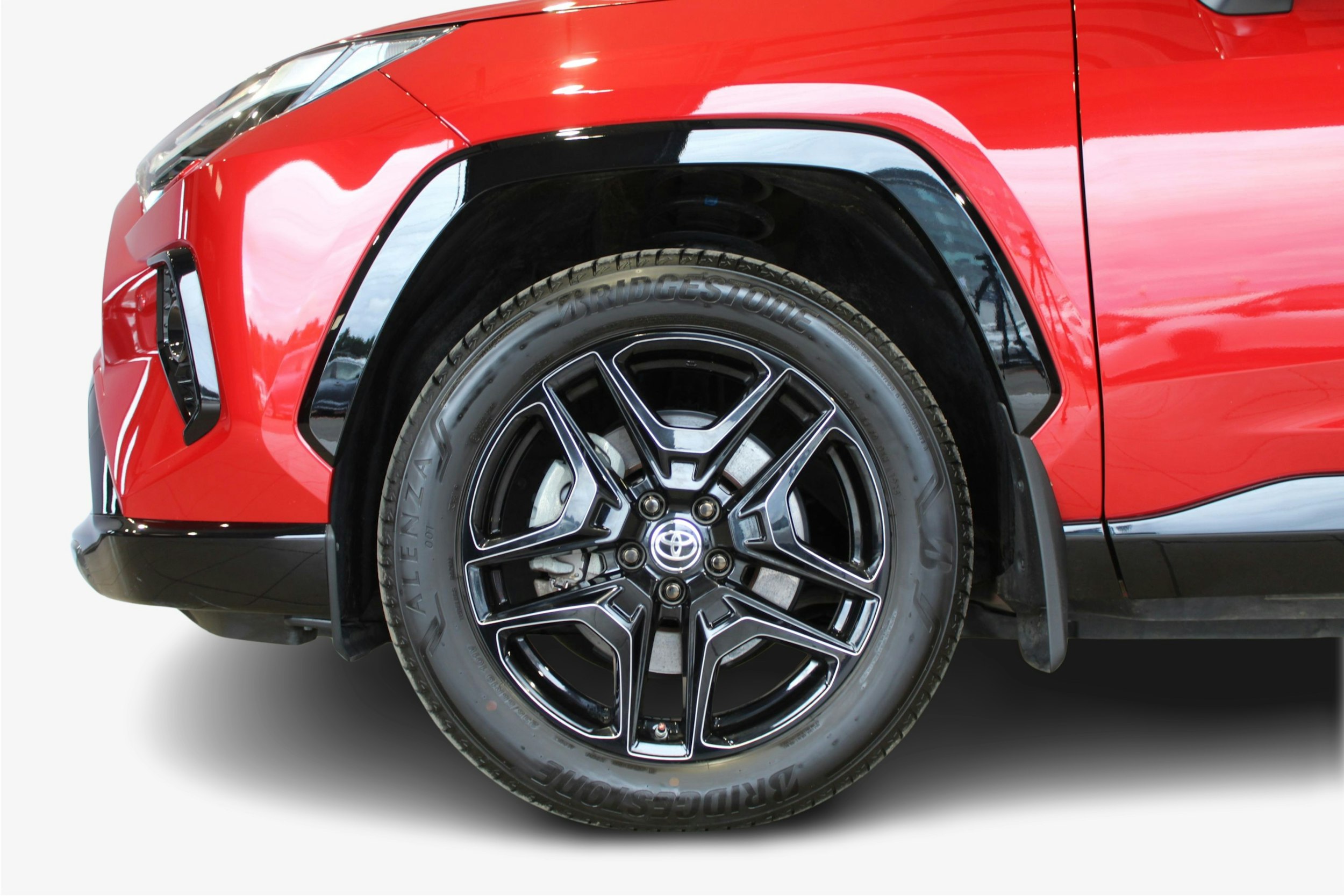 punainen Toyota RAV4 2024 kuva 3.