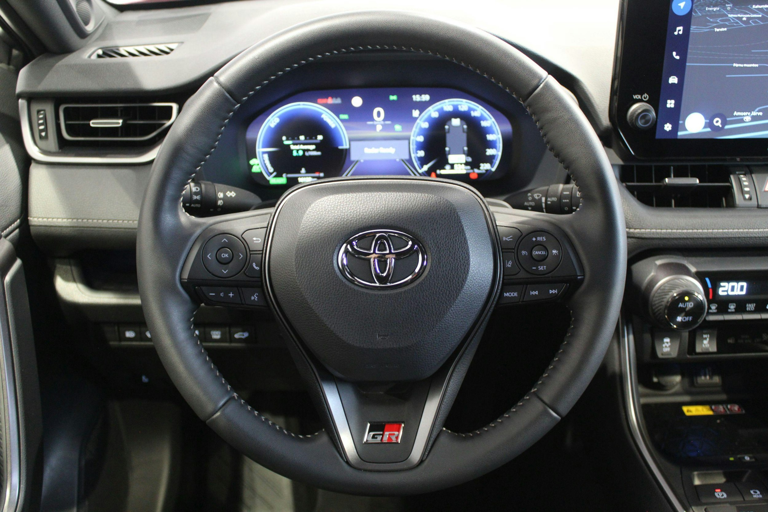 punainen Toyota RAV4 2024 kuva 7.