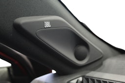 punainen Toyota RAV4 2024 kuva 10.