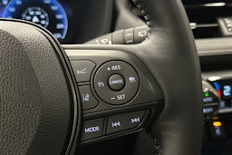 sininen Toyota RAV4 2024 kuva 21.