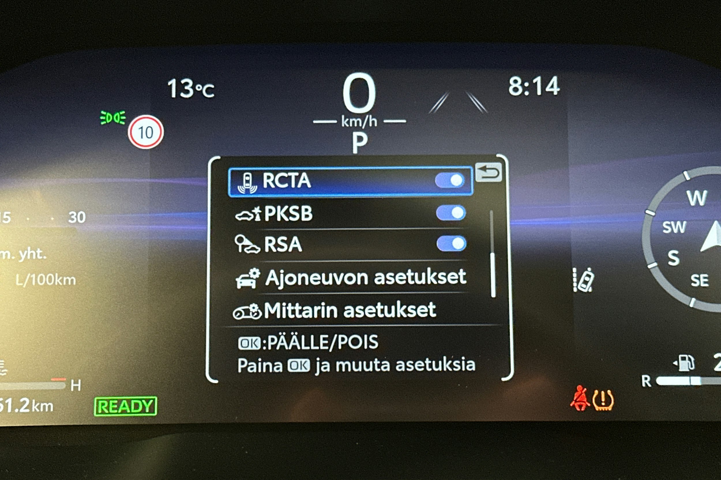 sininen Toyota RAV4 2024 kuva 24.