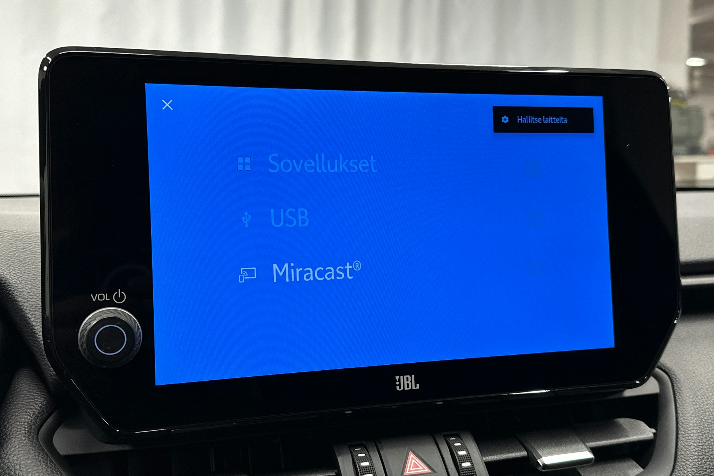 sininen Toyota RAV4 2024 kuva 26.