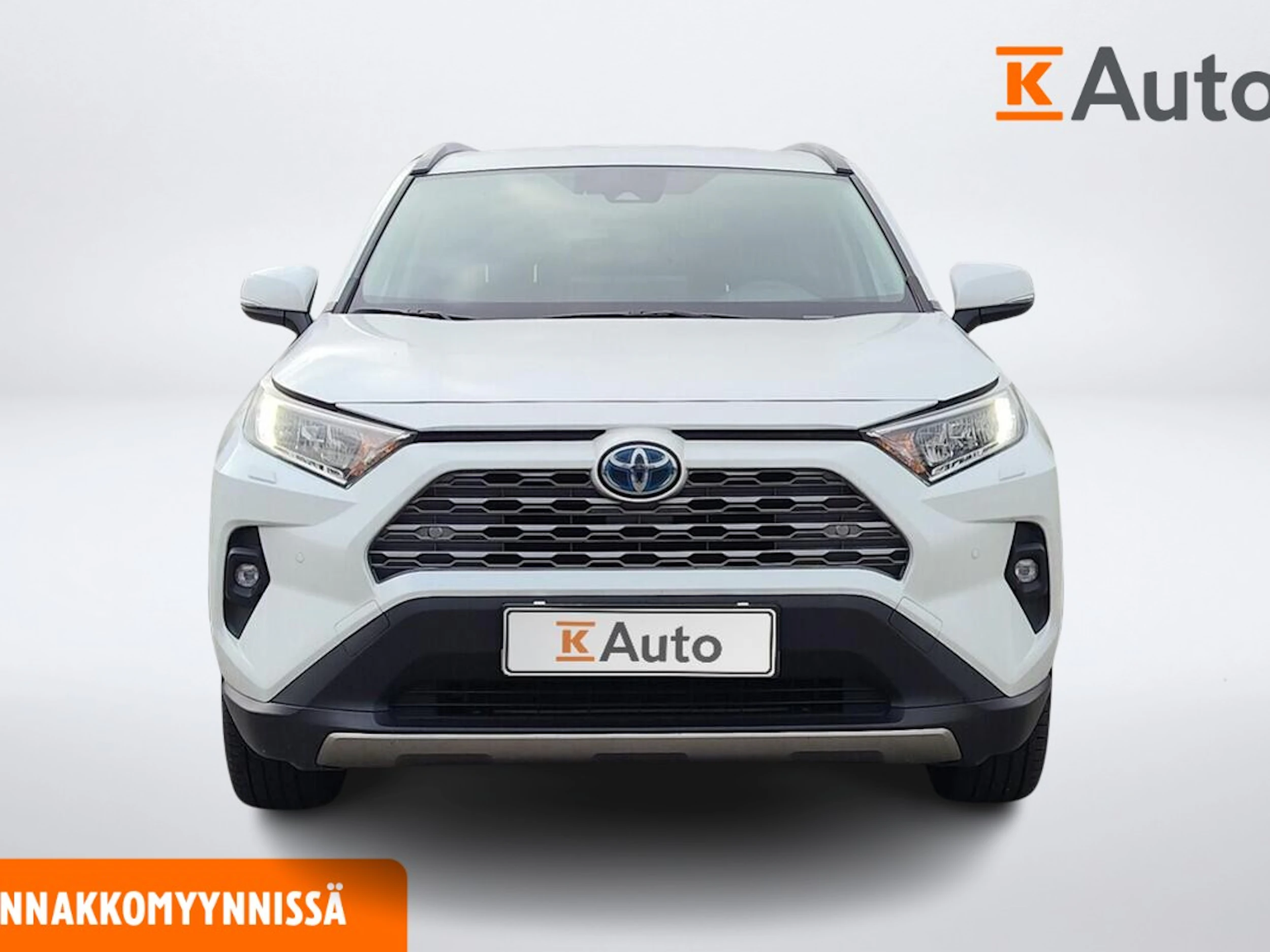 valkoinen Toyota RAV4 2025 kuva 7.