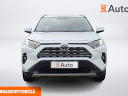 valkoinen Toyota RAV4 2025 kuva 7.