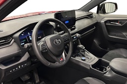 punainen Toyota RAV4 2025 kuva 7.